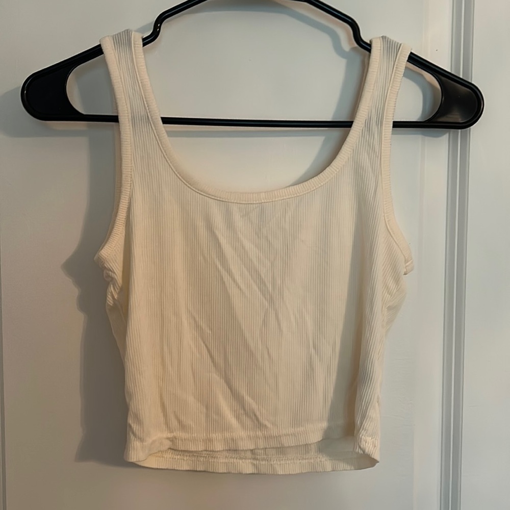 SHEIN Cropped White and Forest Green Tank Tops